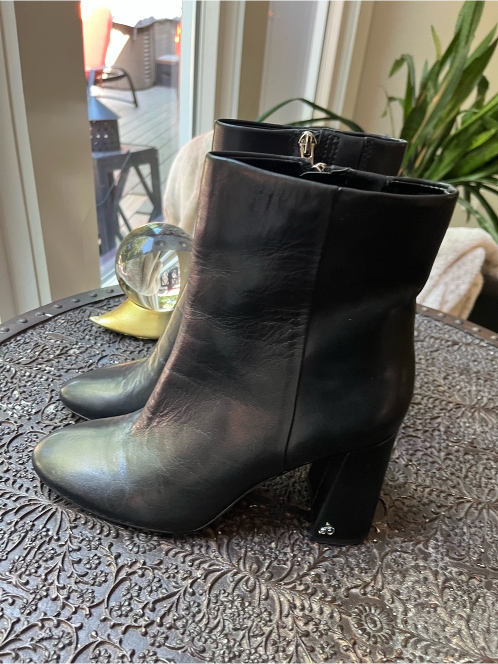 NEW SAM EDELMAN SIGNATURE COLLECTION DONNA BLACK LEATHER BOOTIES 8 - Picture 7 of 13